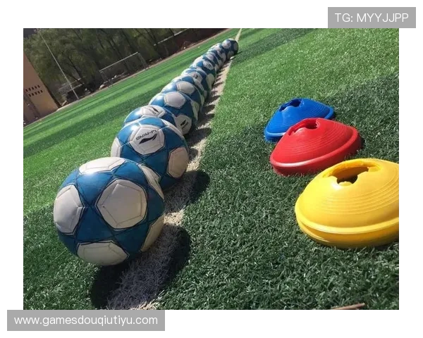 斗球app下载官方最新版本免费下载，体验最真实的足球竞技乐趣