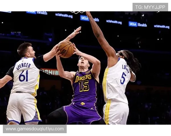 斗球体育在线直播免费平台全面解析让你轻松享受高清赛事直播体验 斗球体育在线直播免费平台全面解析让你轻松享受高清赛事直播体验